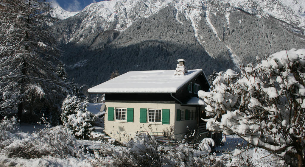 Couette-café Chalet Les Pelerins 2*