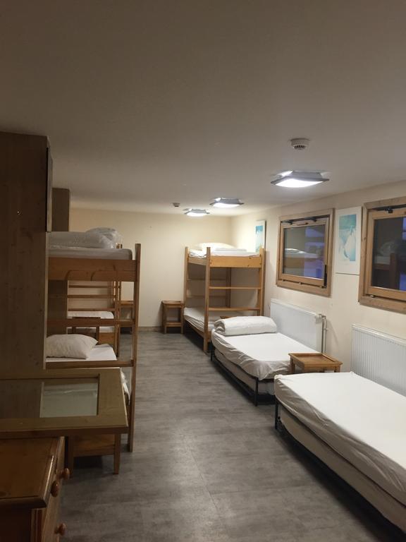 Hostel Fleur Des Neiges