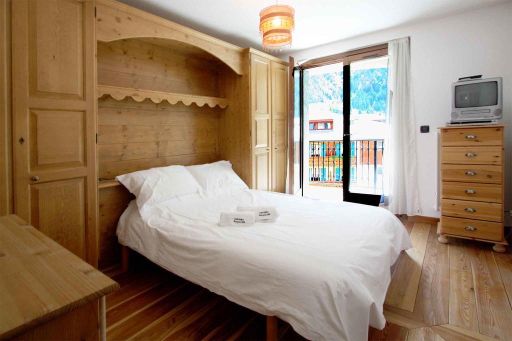 Des Alpes 302 Appt - Year Chamonix