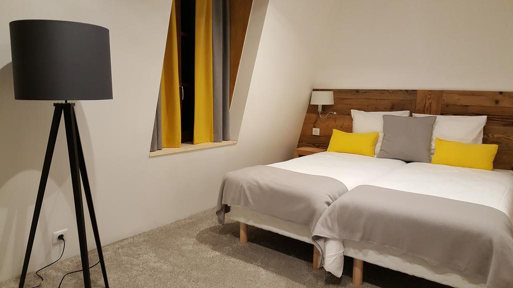 Hotel Du Clocher 3*
