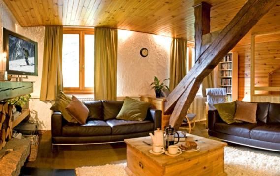 White Chalet Holiday home