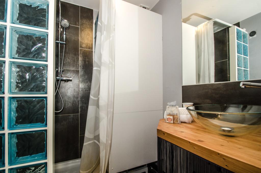 Cocoon Apartment