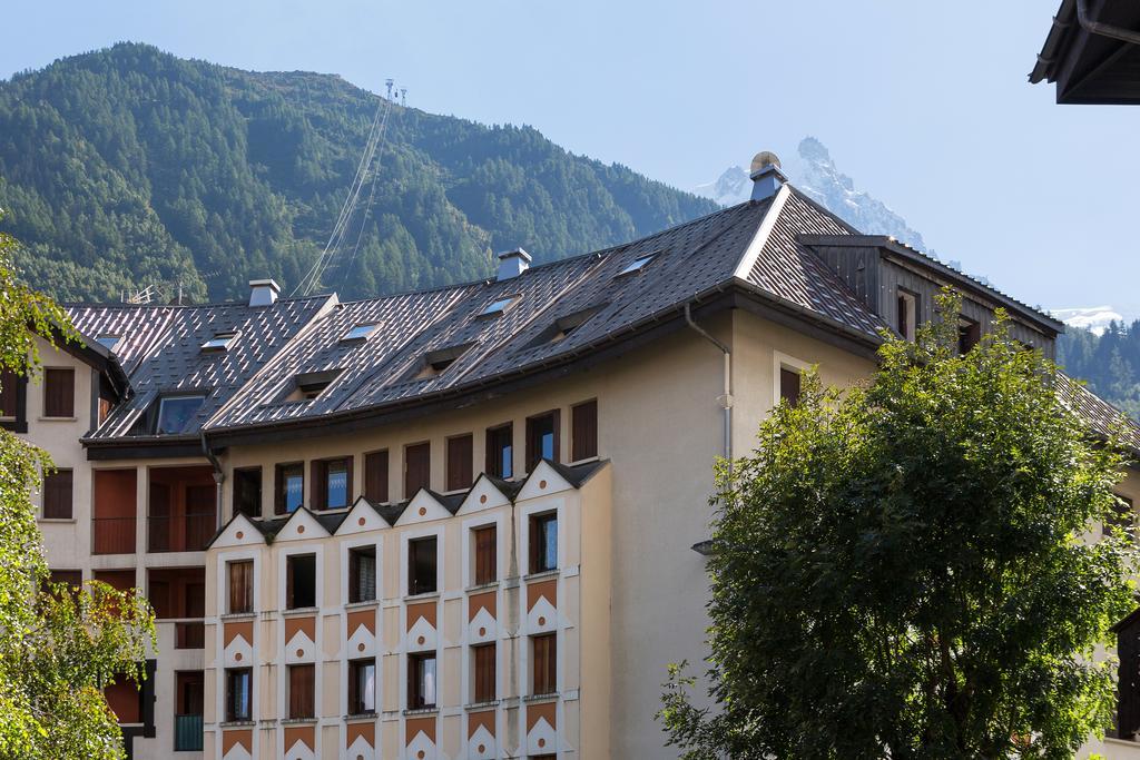 Helbronner Apartment