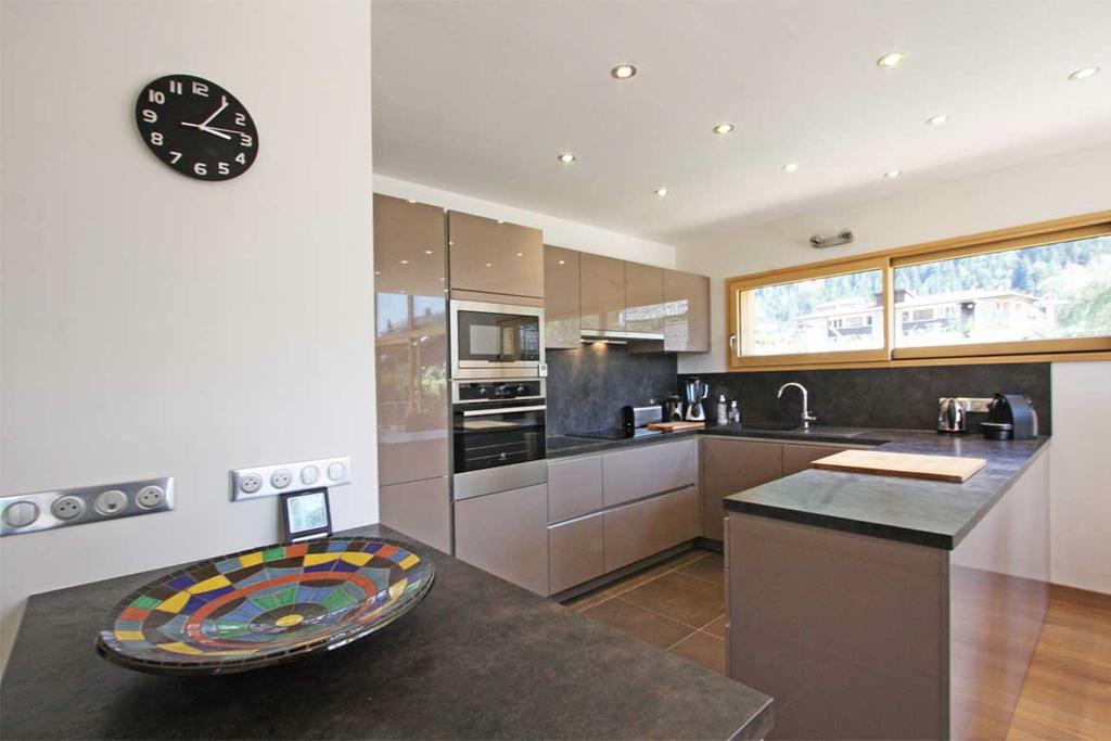 Couttet - Year Chalet *