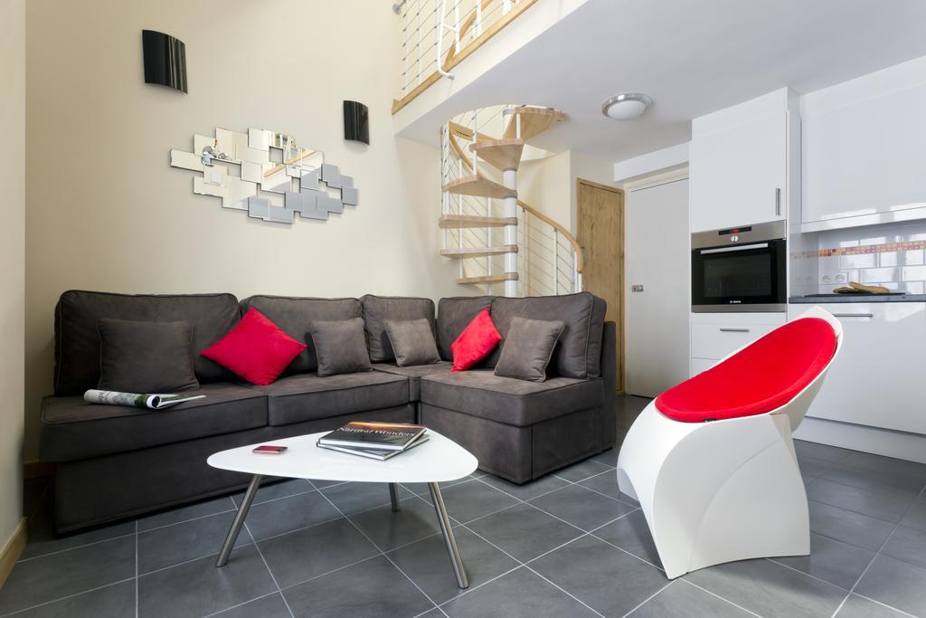 Helbronner Apartment *