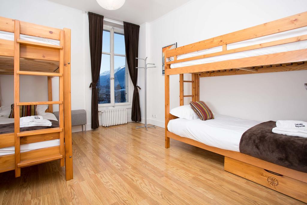 Mont Blanc 98 - Year Apartment Chamonix
