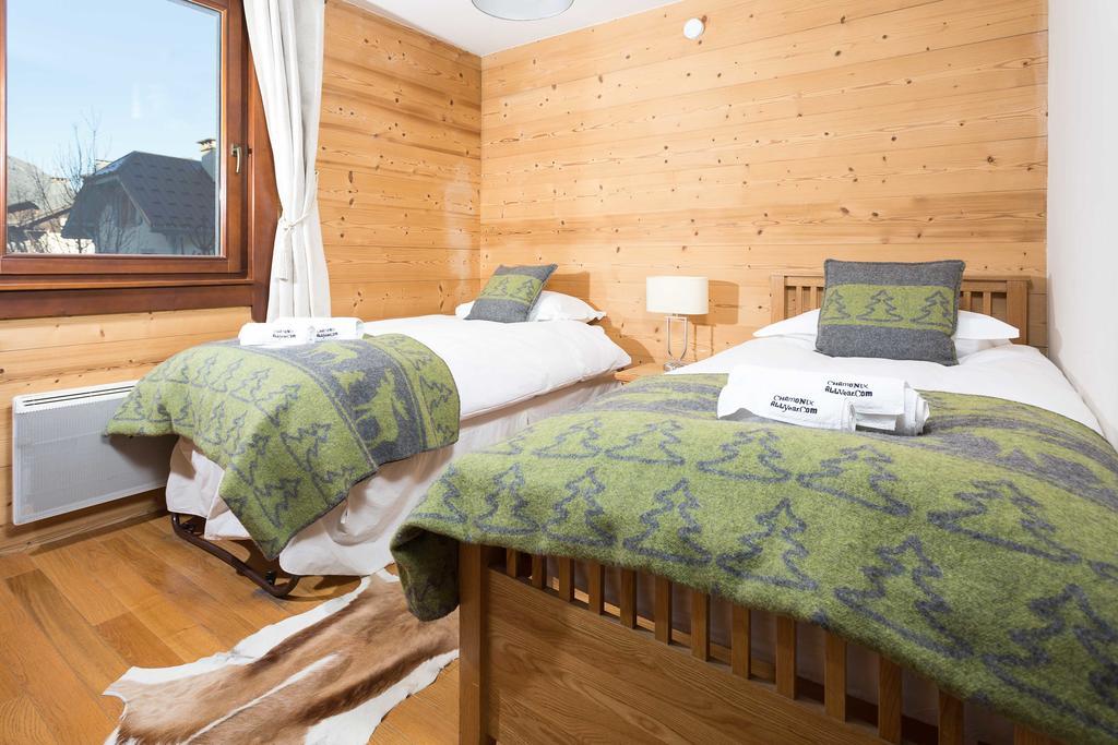 Le Paradis 24 - Year Apartment