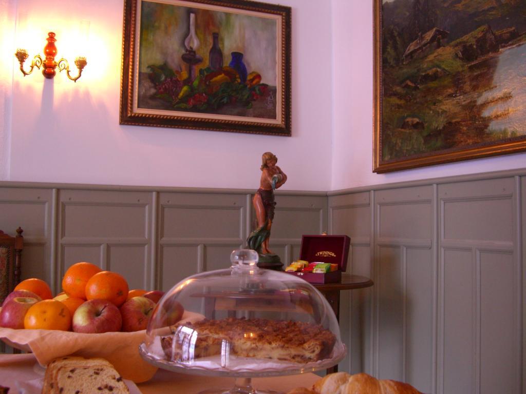 Chalet Hotel La Savoyarde Hotel 3*
