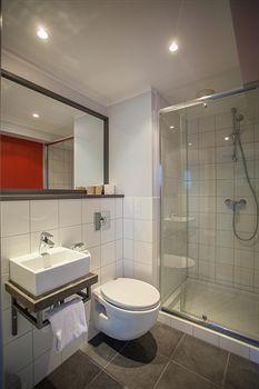Chaumiere Hotel 2*