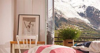 Chaumiere Hotel
