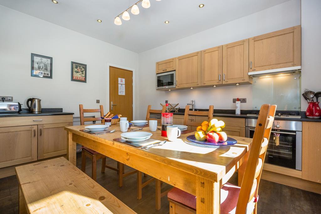 Aux Praz Apartment
