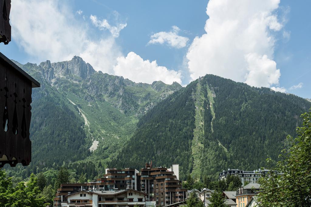 Lognan 1 - A Mont Blanc Haven Apartment *
