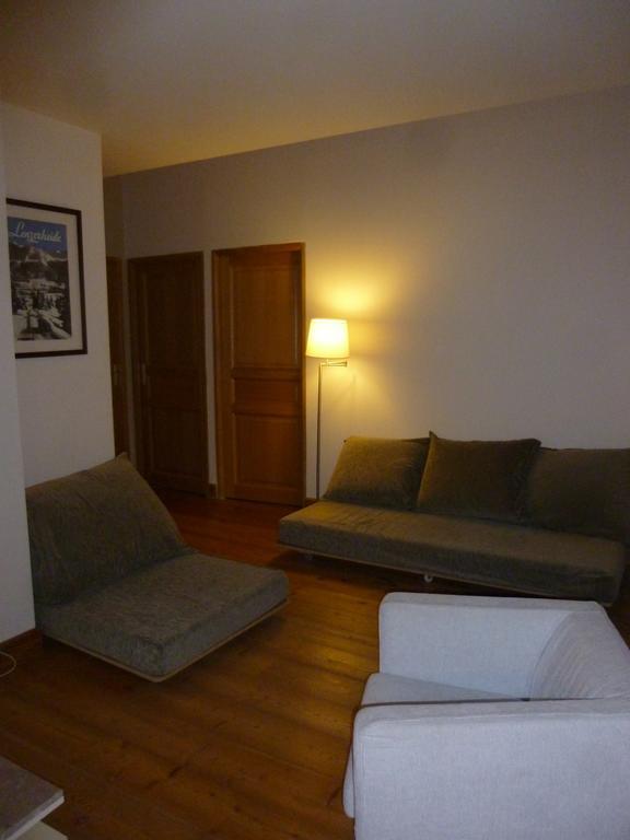 Apartment Arolles *