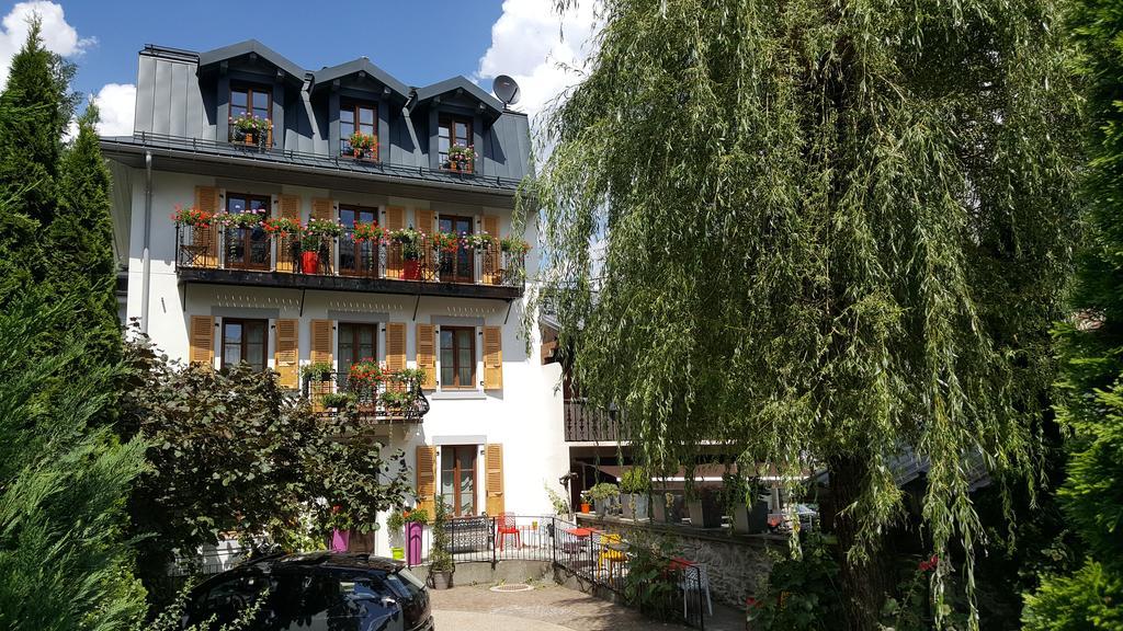 Du Clocher Hotel