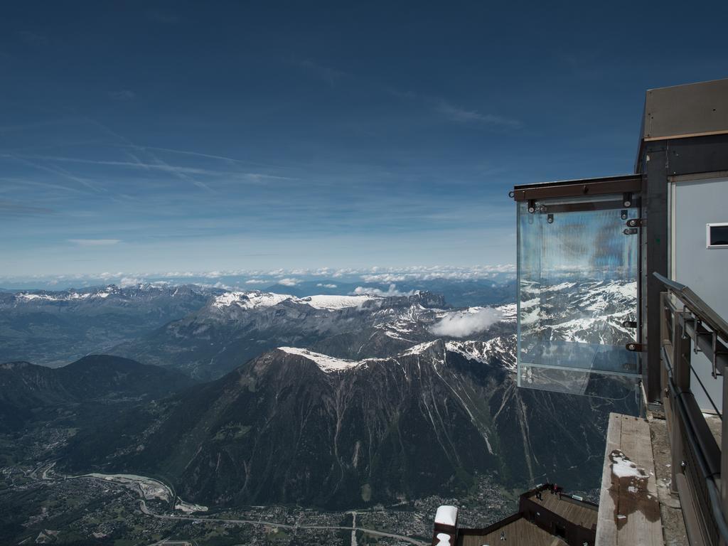 Aiguille Du Midi - Le Chamo'nid * Chamonix