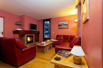 Apartment President - Alpes Travel - Central Chamonix - Sleeps 12 Apartment Chamonix