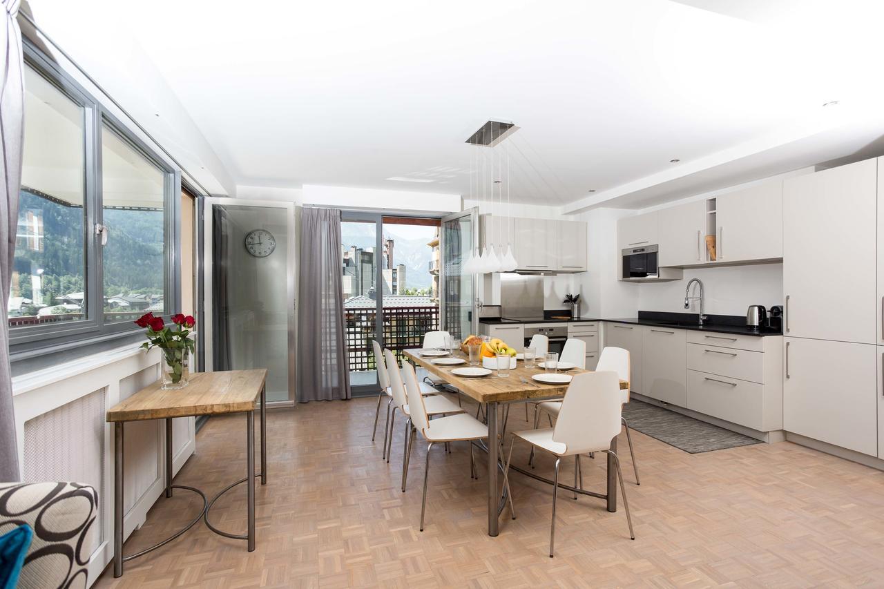 Concordia - Year Apartment