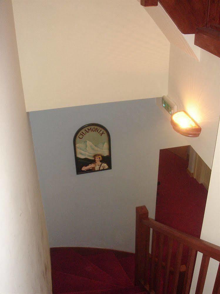 Hotel Les Lanchers 3*