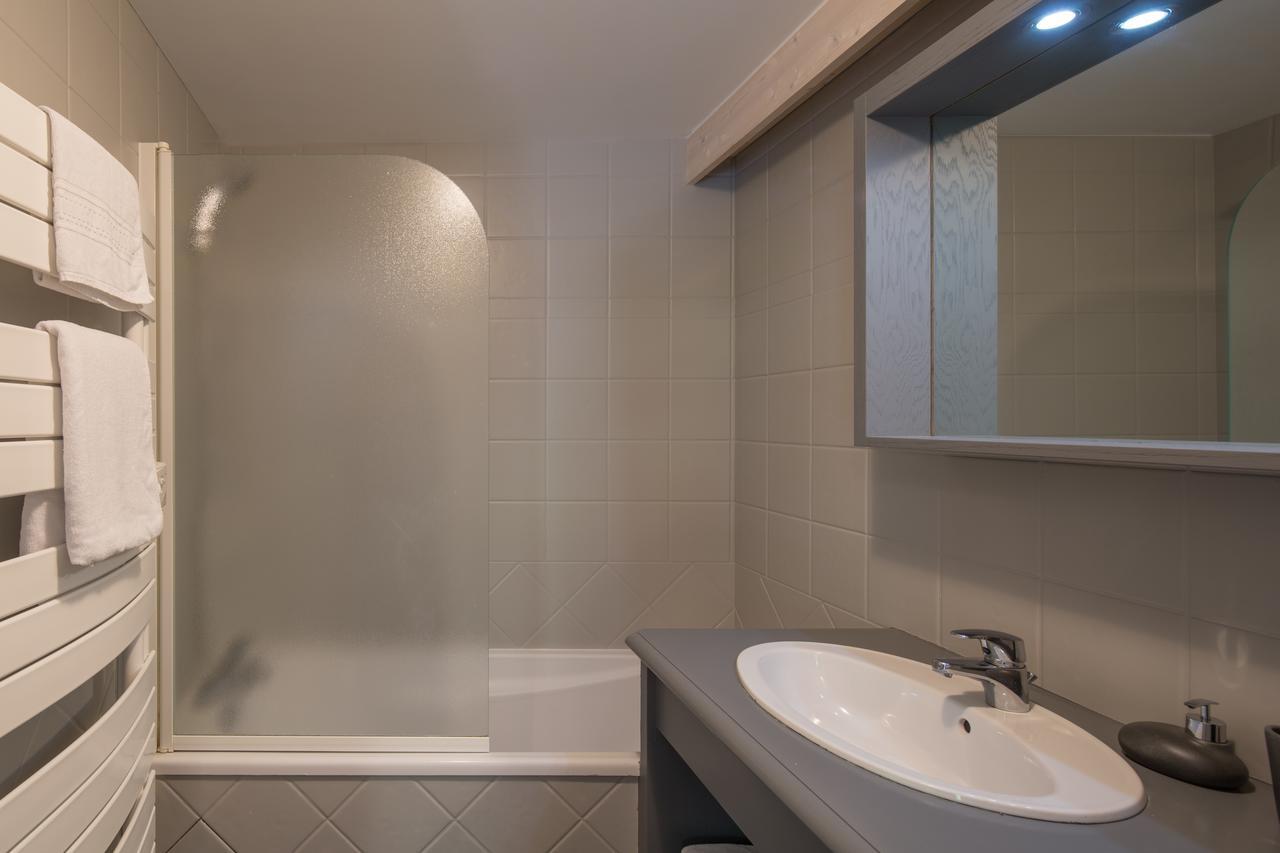 Chalet Hideaway 2 *