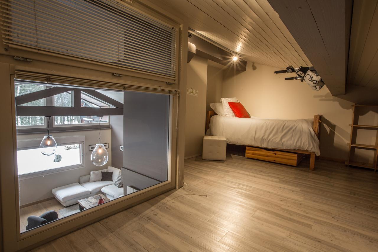 Chalet Chalet Arcade