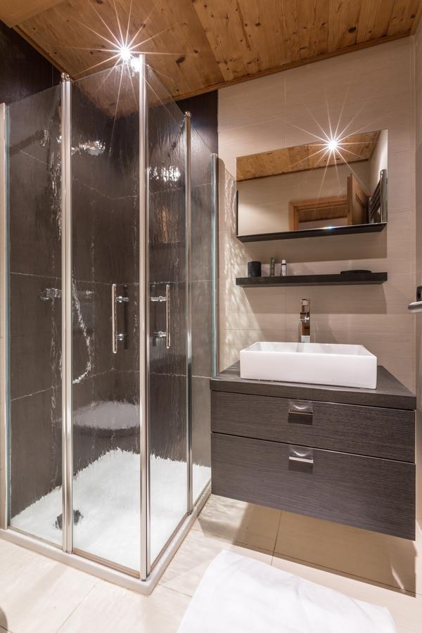 Au Bon Coin - Luxury Hidden Haven, Mont Blanc View, Hot Tub And Garden