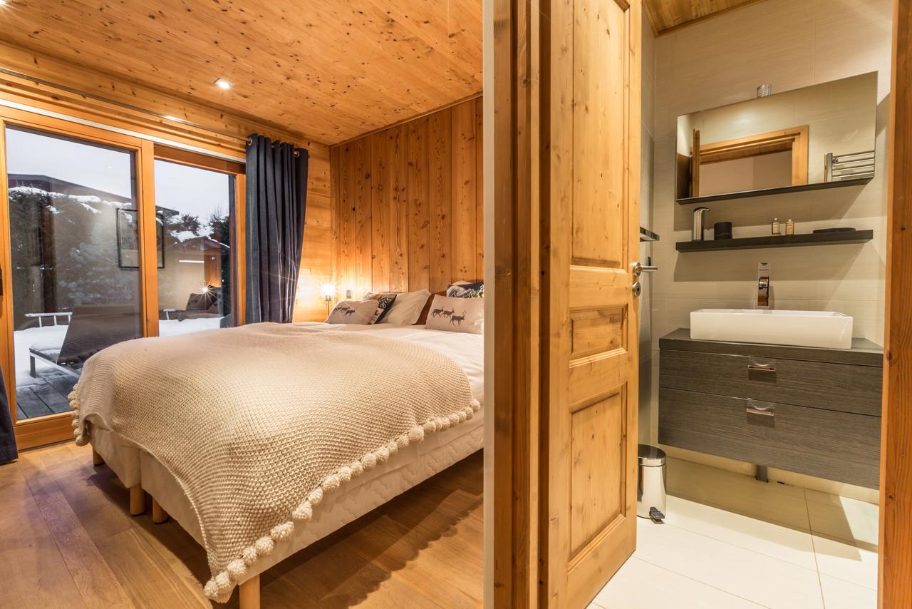 Au Bon Coin - Luxury Hidden Haven, Mont Blanc View, Hot Tub And Garden Apartment