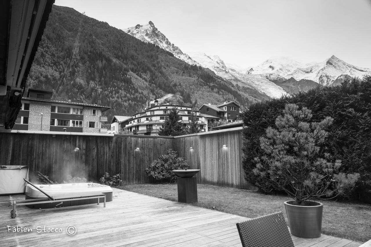 Apartment Au Bon Coin - Luxury Hidden Haven, Mont Blanc View, Hot Tub And Garden Chamonix