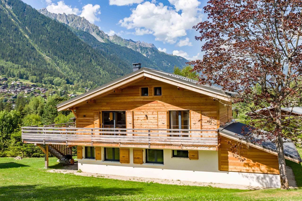 Chalet De L'ours - Year
