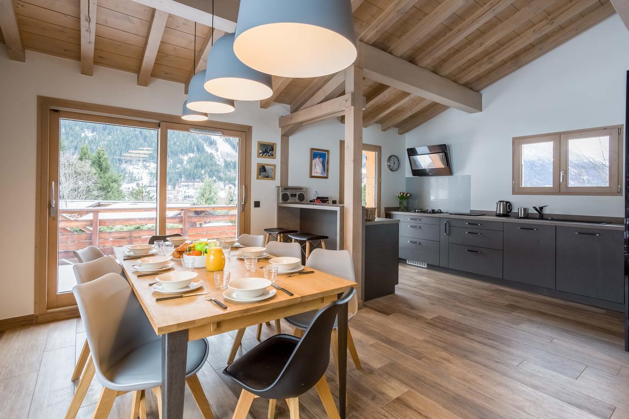De L'ours - Year Chalet Chamonix