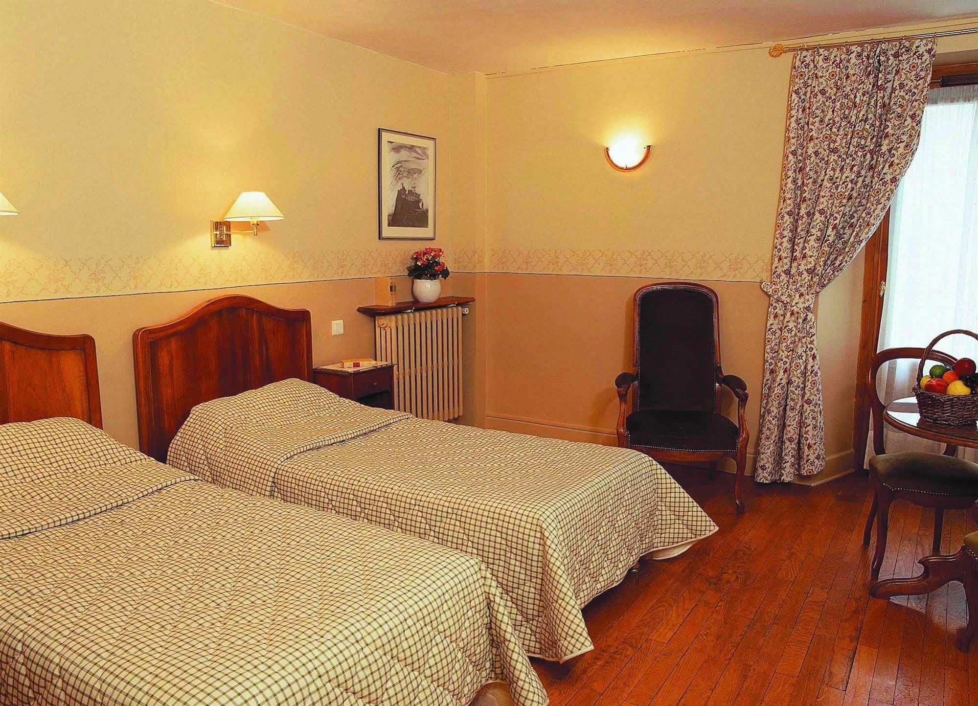 La Croix Blanche Hotel 2*