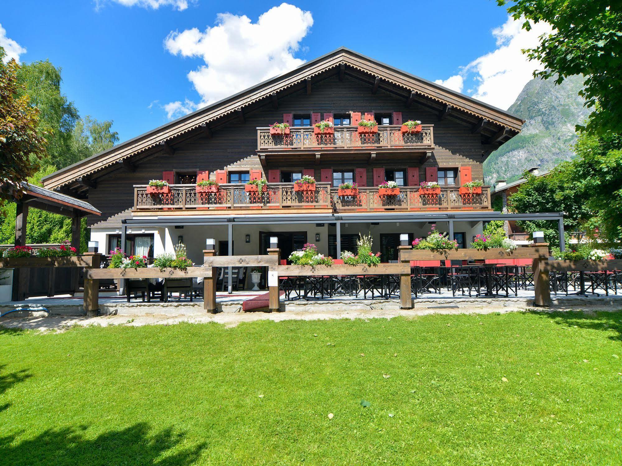 Hotel Le Castel 3*