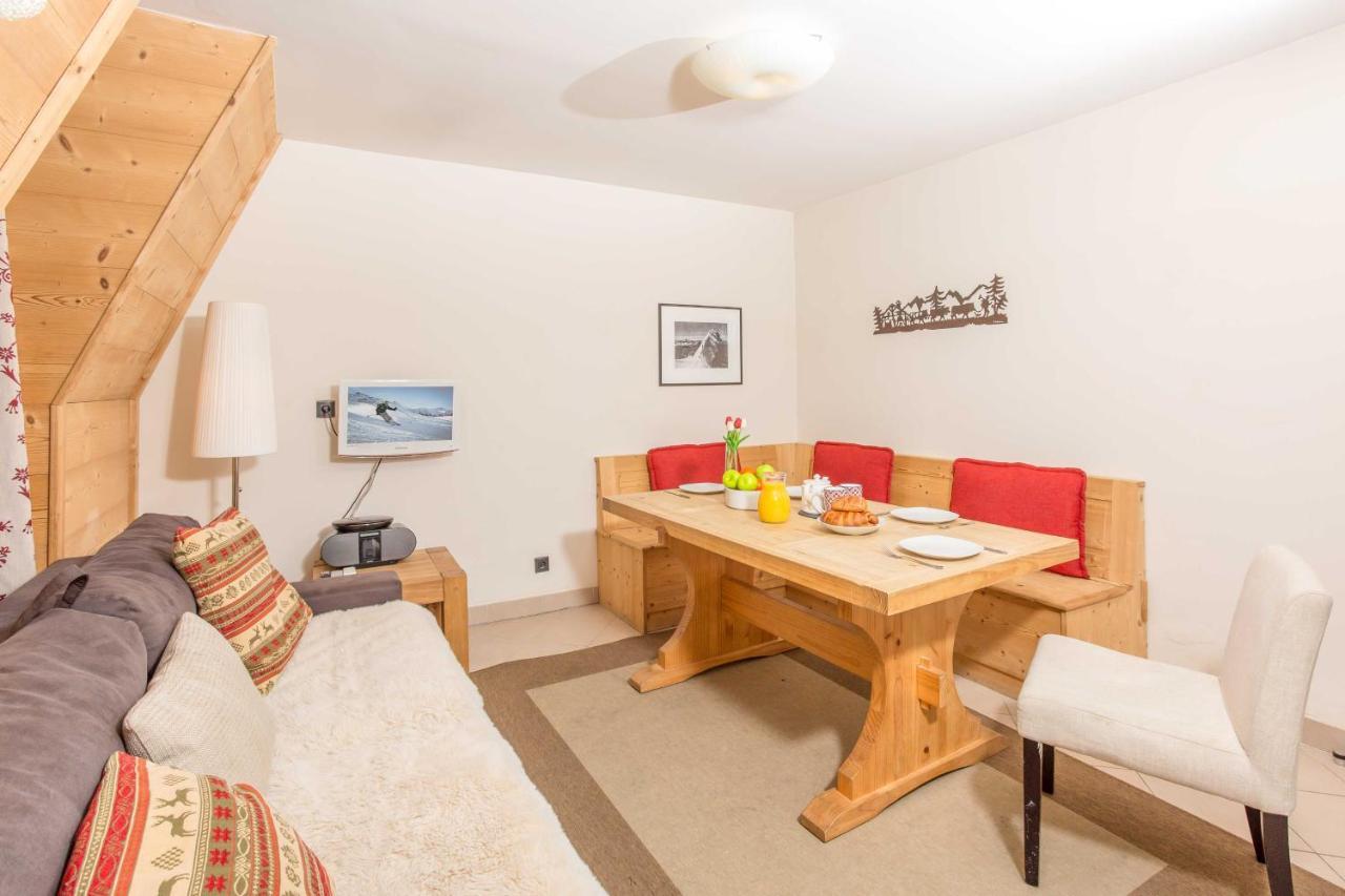 Le Paradis 18b - Year Apartment *