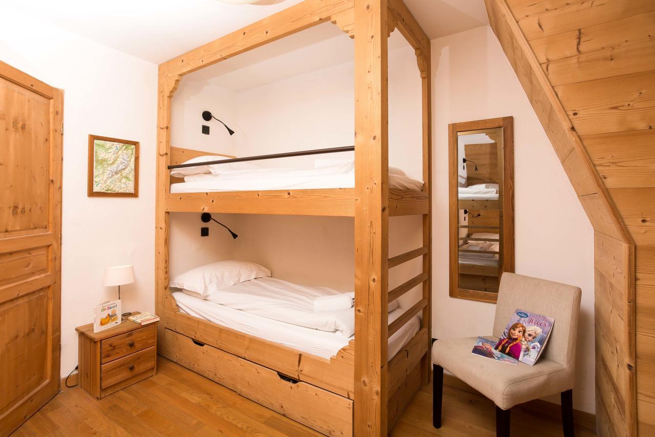 Le Paradis 18 & 18b Appts - Year Apartment