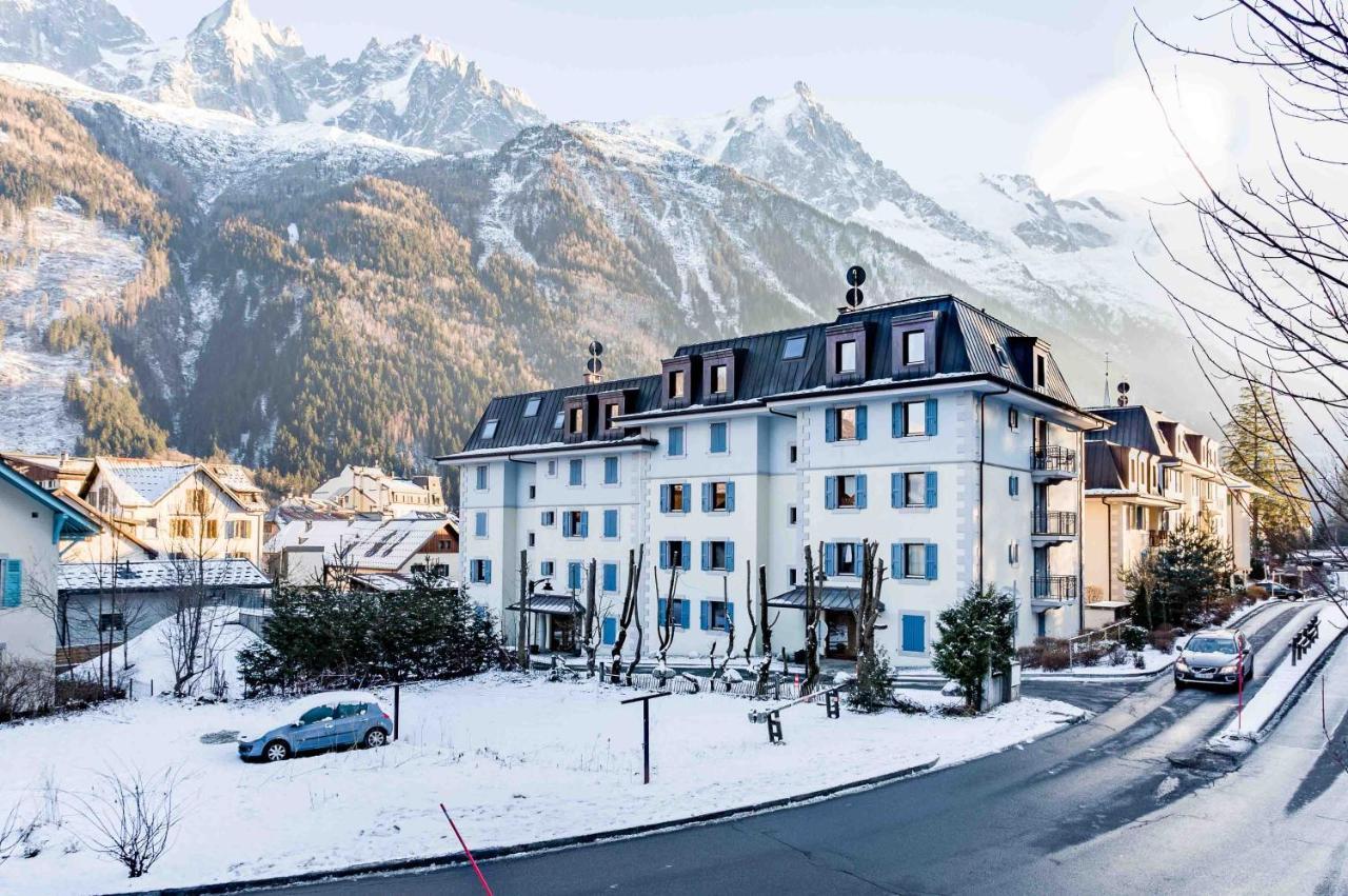 Le Paradis 18 & 18b Appts - Year
