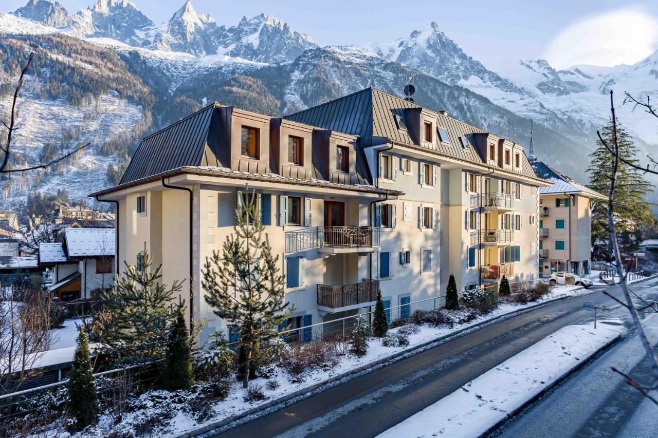 Le Paradis 18 & 18b Appts - Year Chamonix