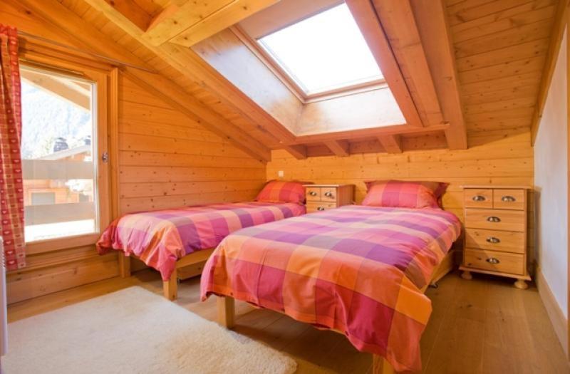 Chalet Bois - *