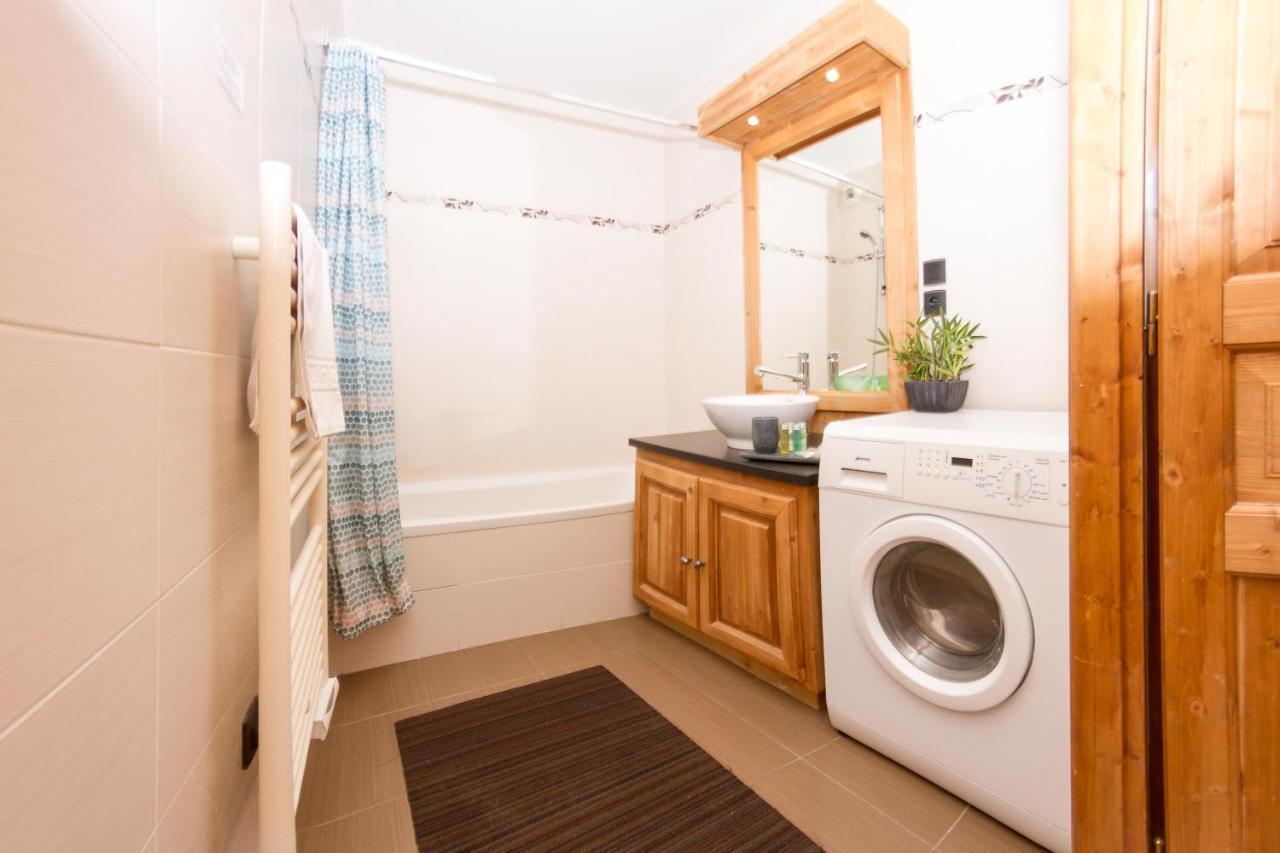 Le Paradis 24 - Year Apartment