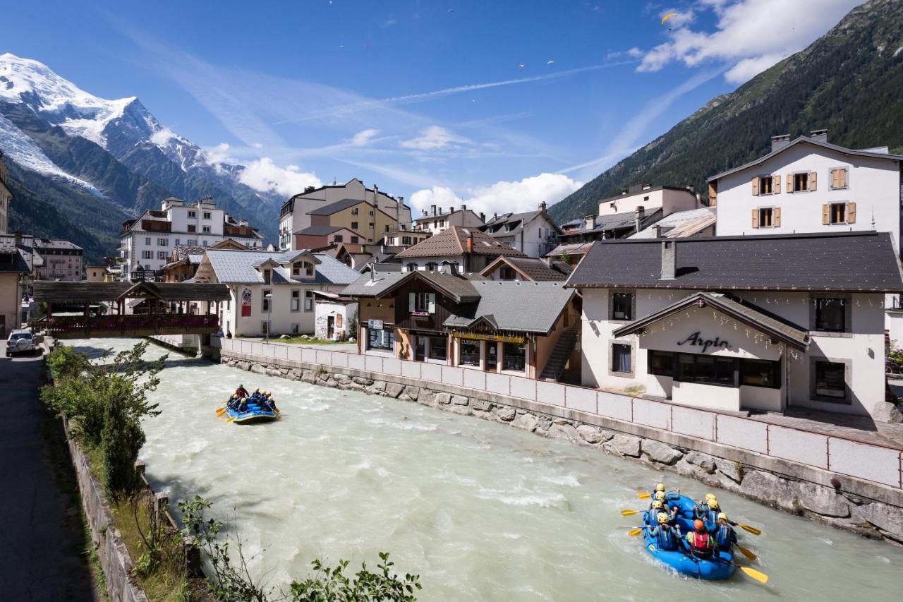 Mont Blanc 98 - Year Apartment Chamonix