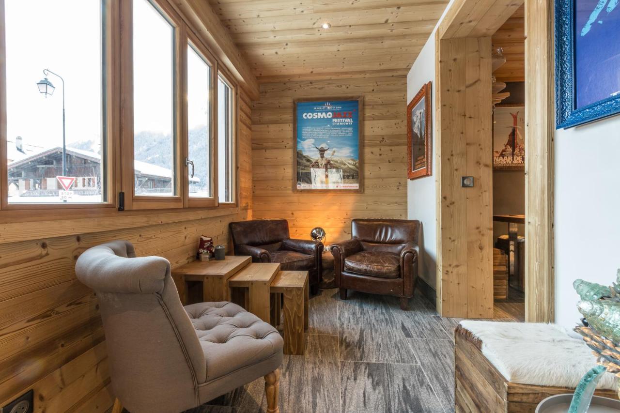 Yolo - Retreat In Steam Chalet