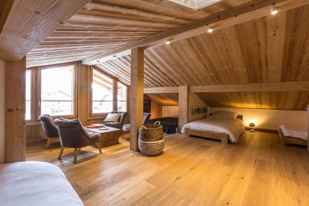Yolo - Retreat In Steam Chamonix