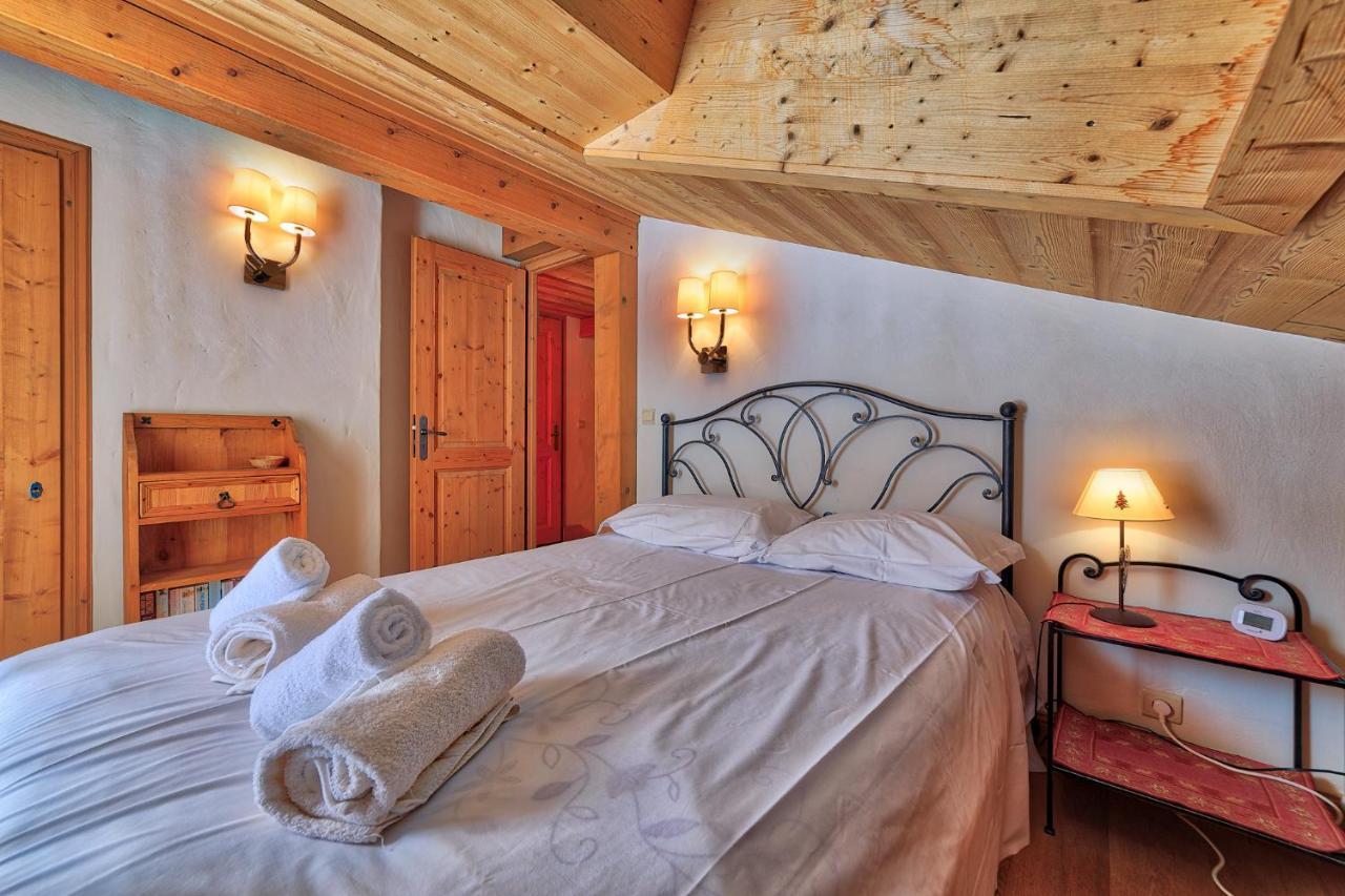 Coralie Chalet *