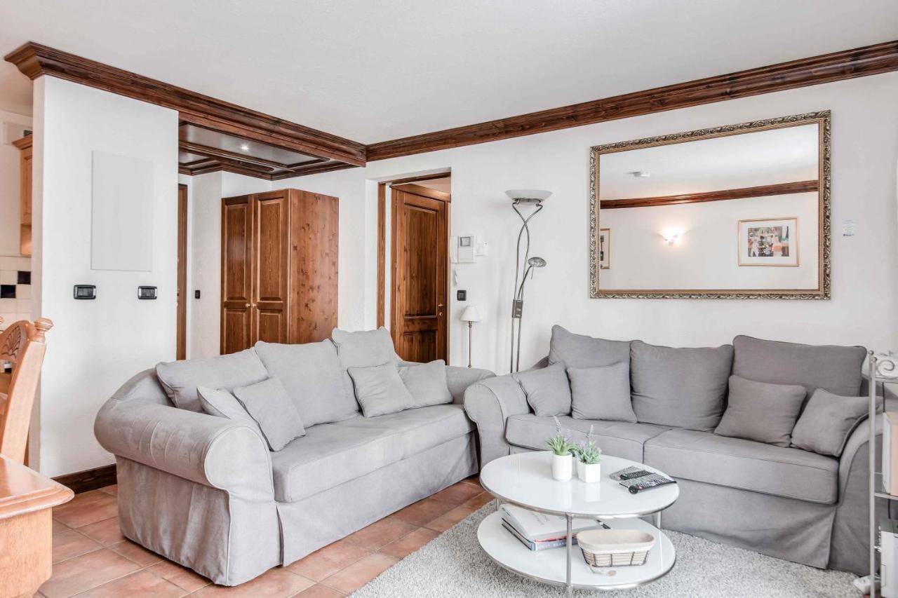 Apartment Balmat - Year *