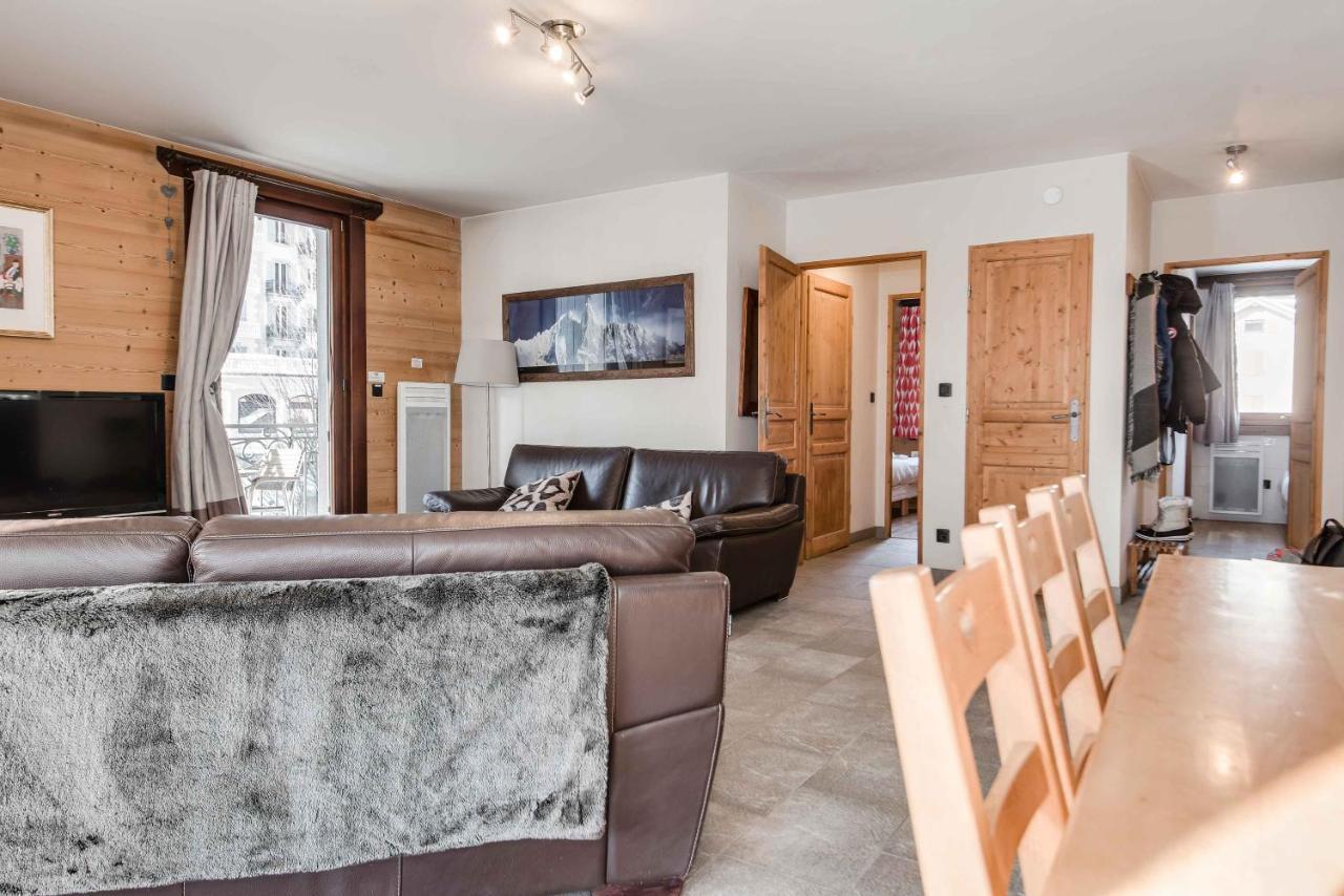 Apartment Le Paradis 27 - Year