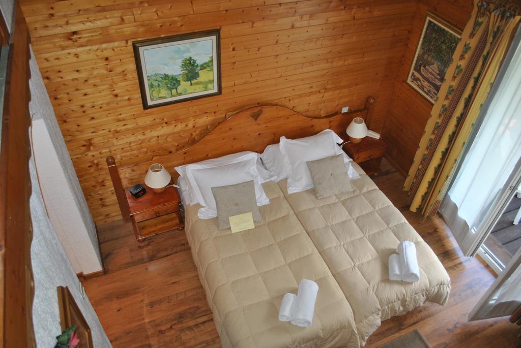 Chalet Hotel La Savoyarde 3*