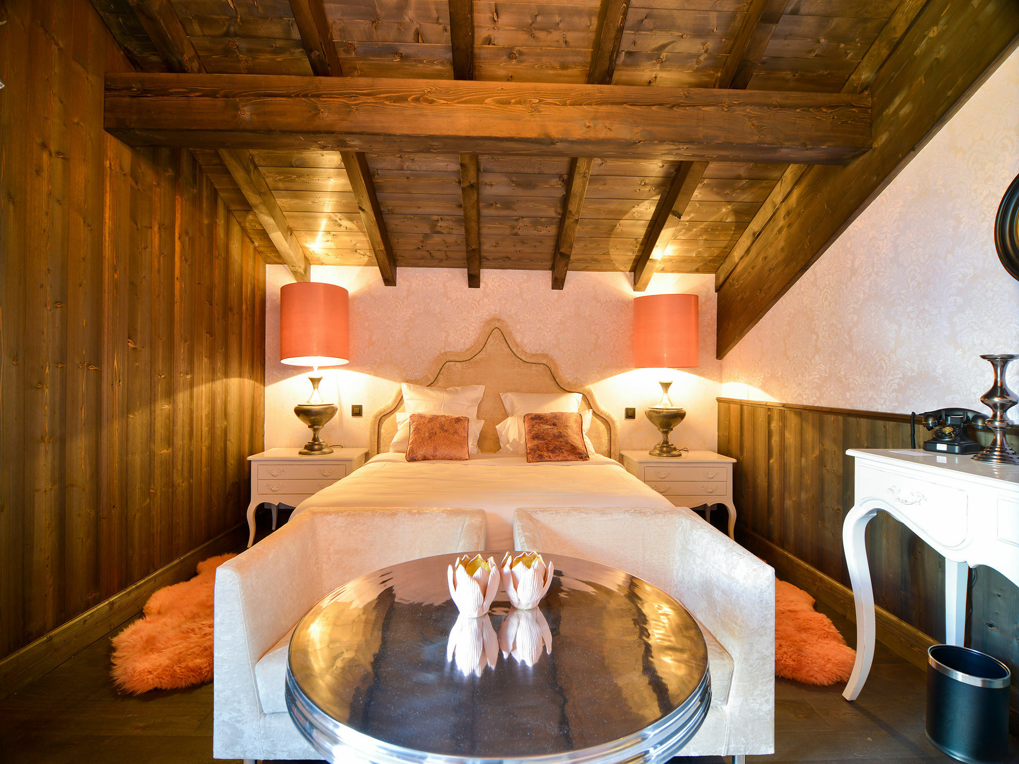Le Castel Hotel