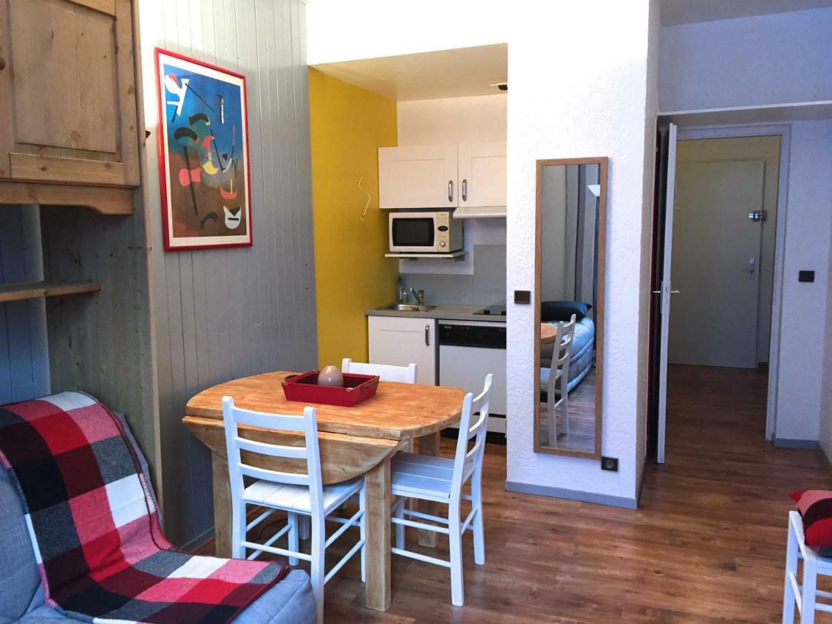 Le Carlton Apartment