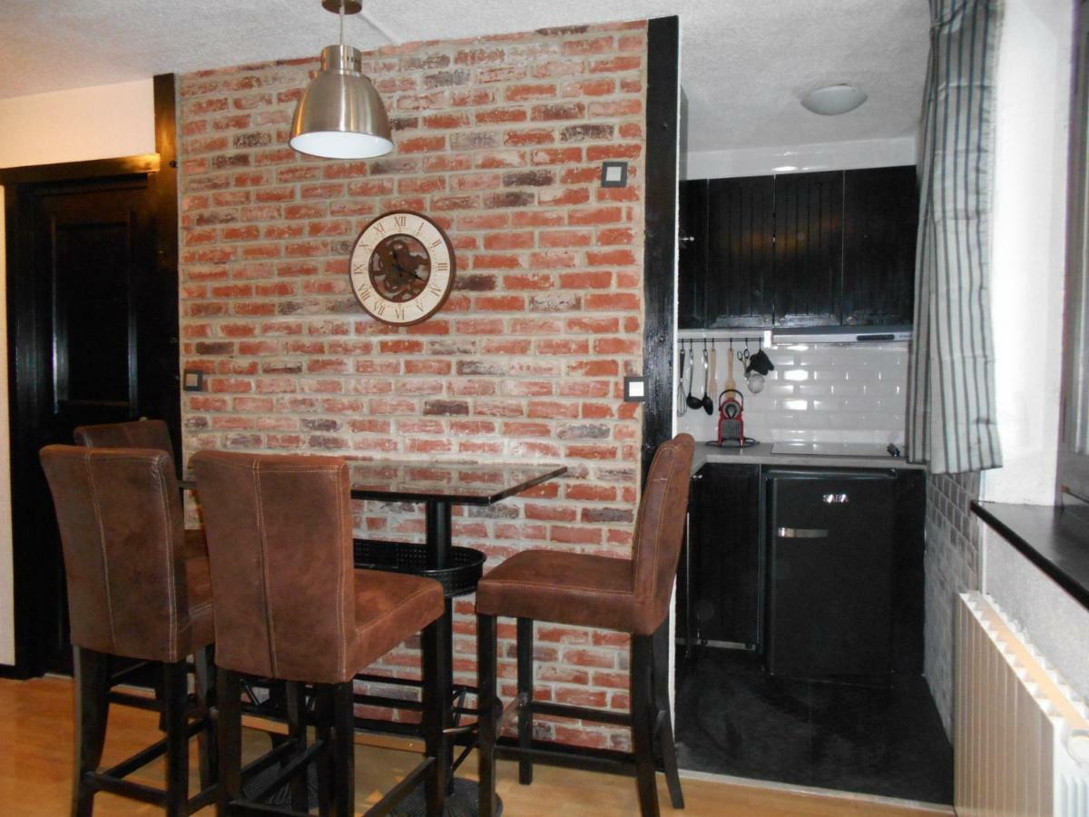 Le Loft Des Praz Apartment