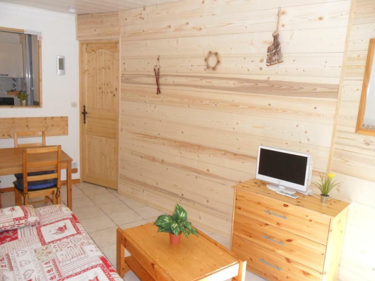 Apartment 2 Pieces+terrasse Centre *