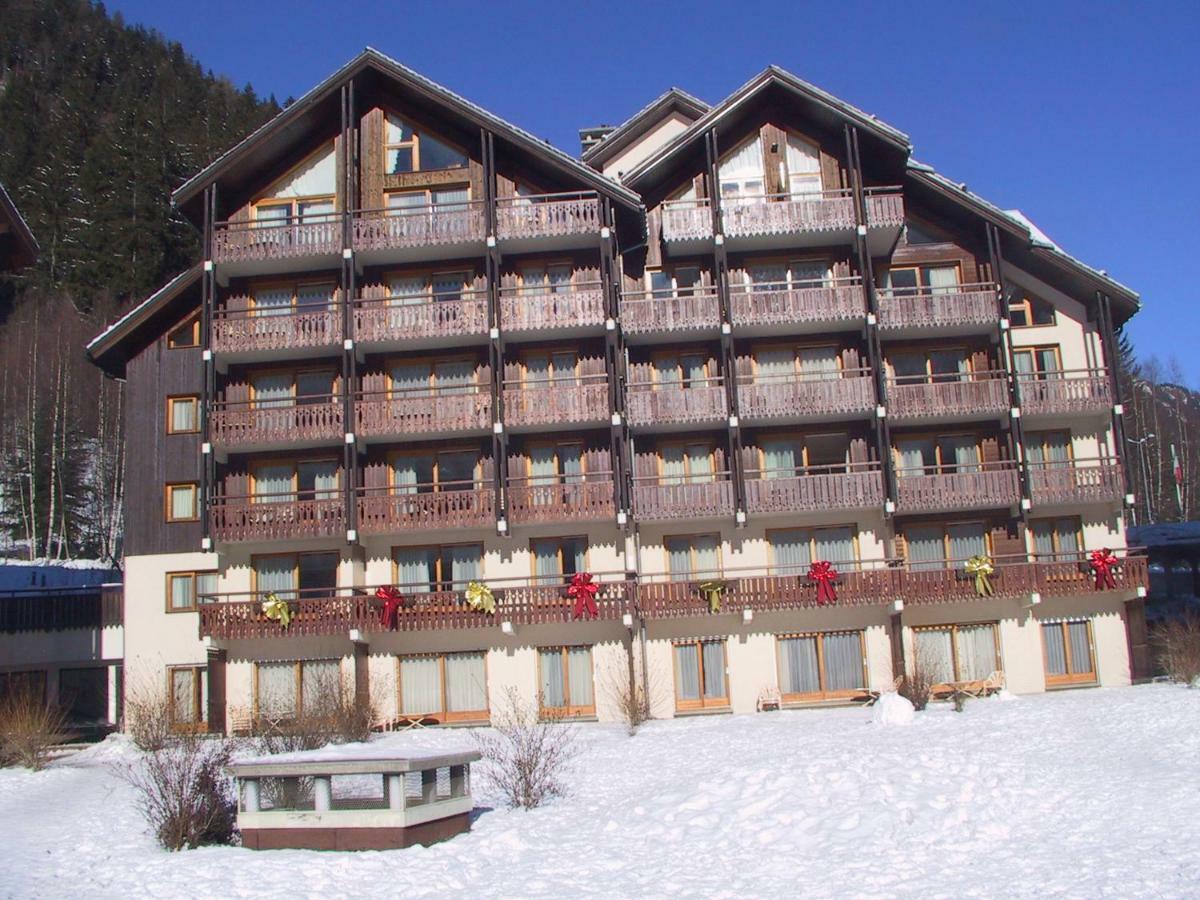 Front Slope Apartment *
