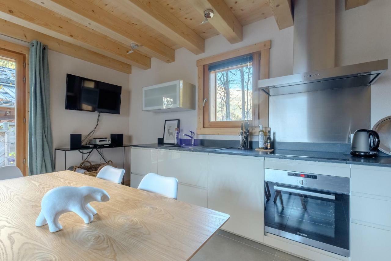 Le De L'ours Blanc Apartment